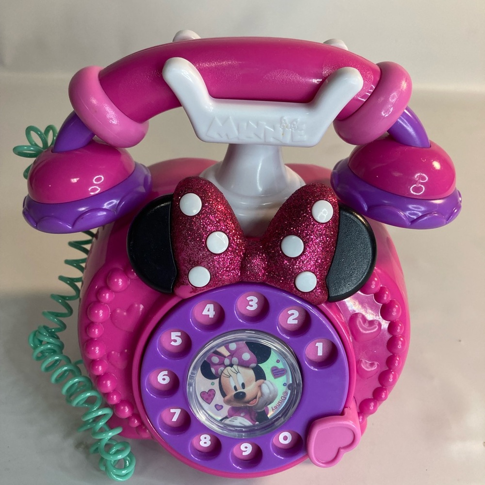 Disney Minnie Mouse pink talking phone